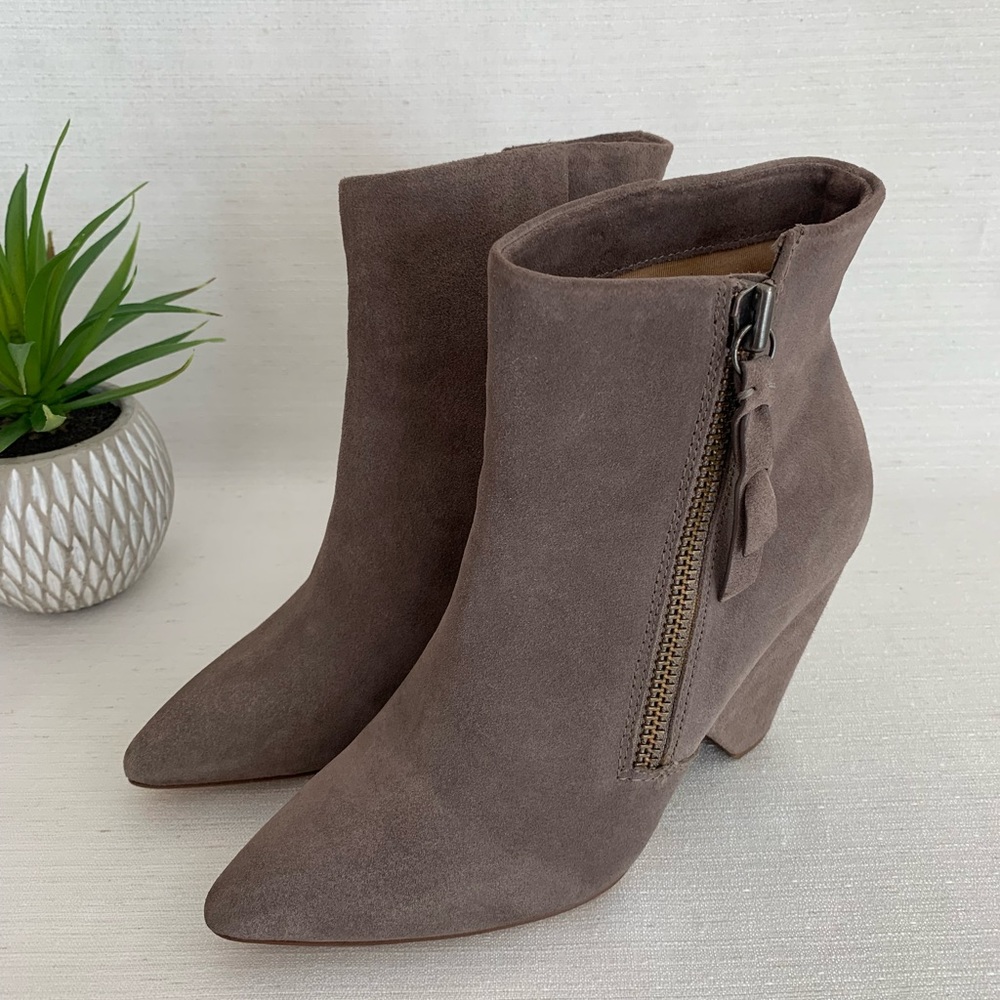 Splendid Neva Taupe Gray Suede Ankle Booties Women's 8.5 - Picture 7 of 12